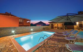 Luxury Villa Maria With Pool
